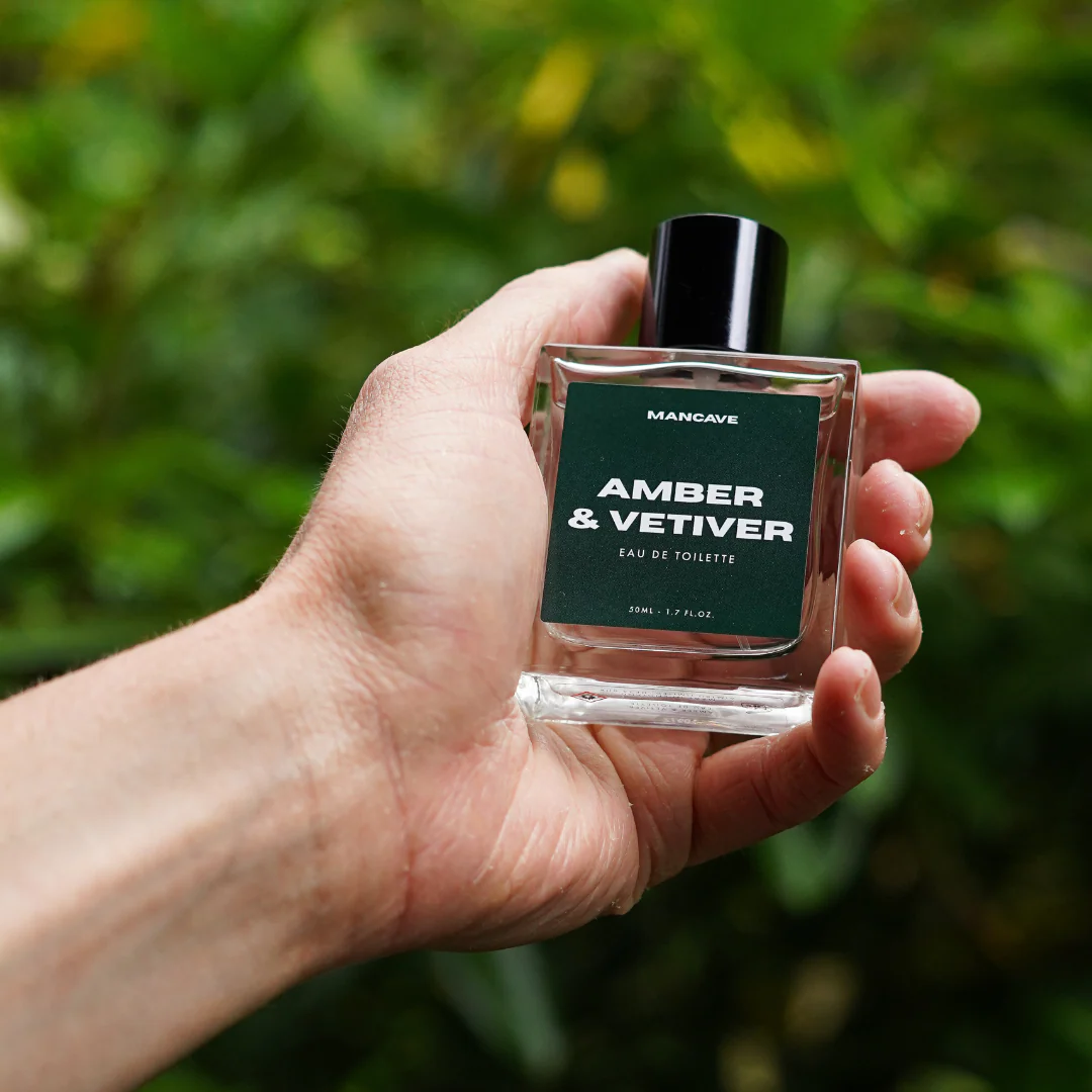 Amber & Vetiver Eau de Toilette Spray 50ml - Image 5
